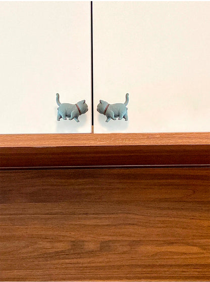 Cat Cabinet Pull